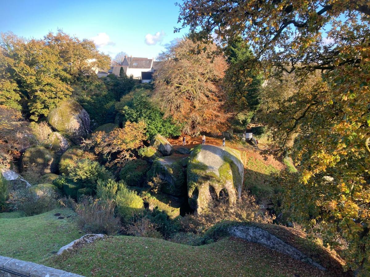 Vue Imprenable Sur Le Moulin Du Chaos ! Apartment อูเอลโกอัต ภายนอก รูปภาพ